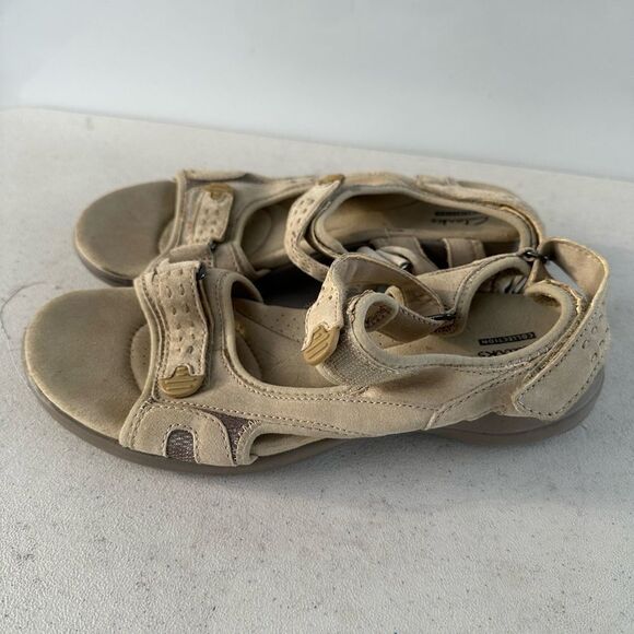 Clarks Collection Sandals Womens 8,5 Adjustable Straps Beige Leather - Picture 4 of 8